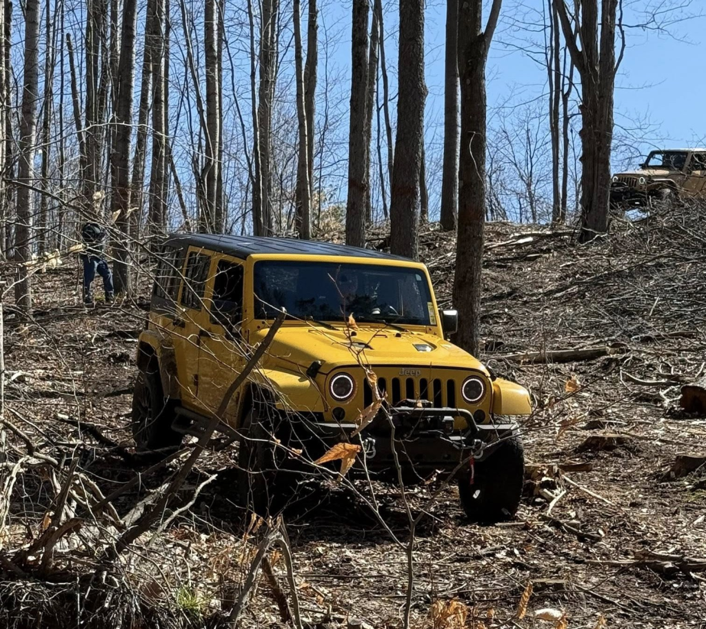 Bob's JKU coming down the hill